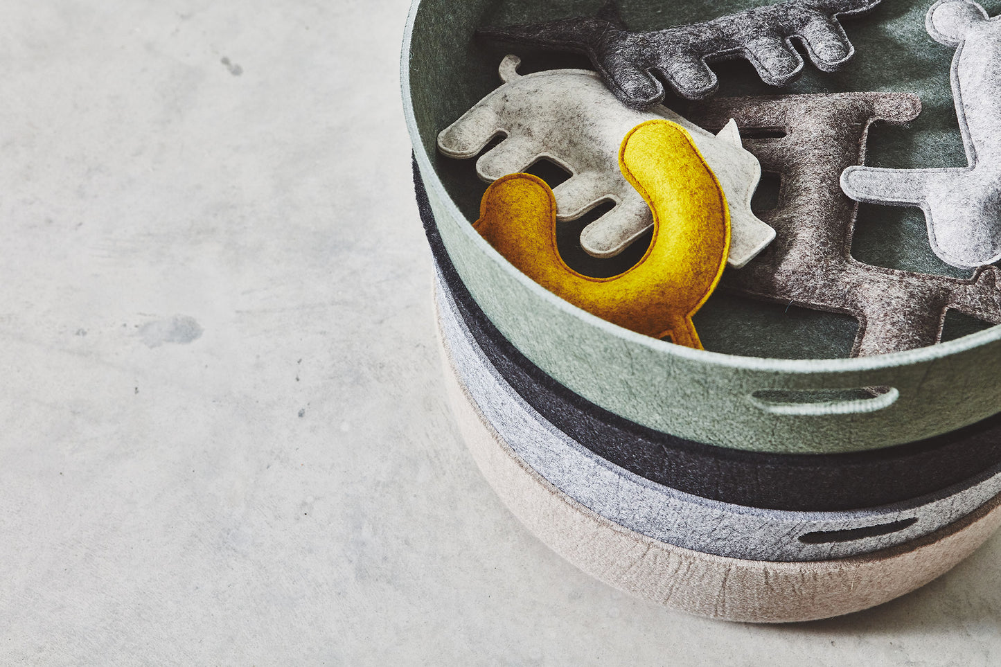 Cesto Dog Toy Basket